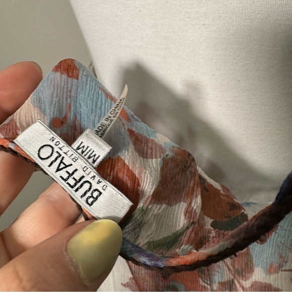 Buffalo boho sheer floral cami M - Picture 5 of 5